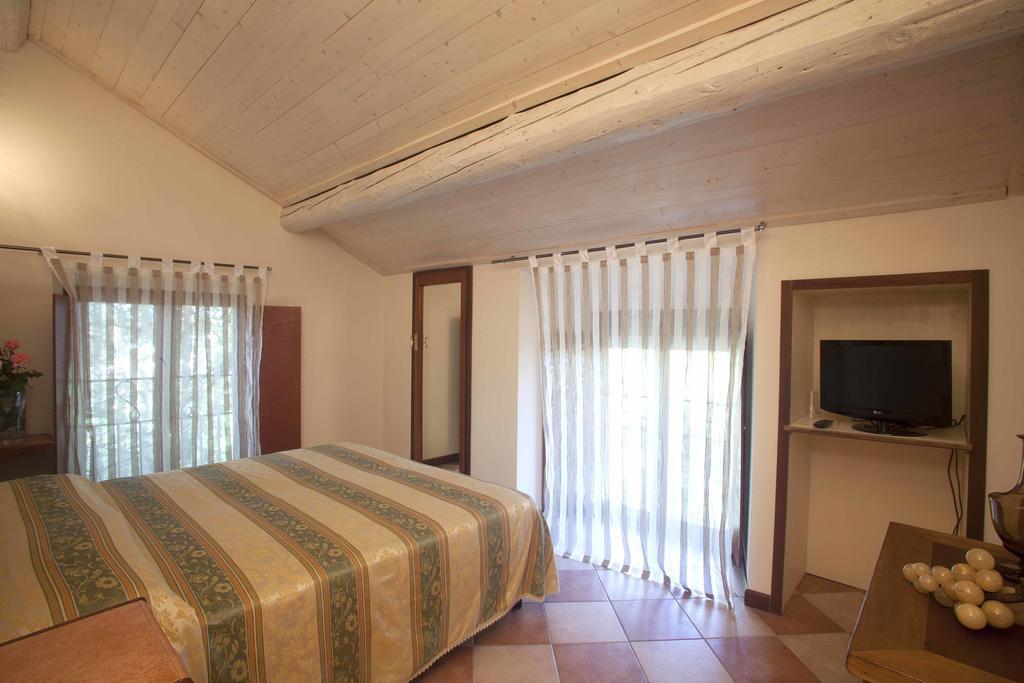 Agriturismo Il Bove Реджонель-Эмилия Номер фото