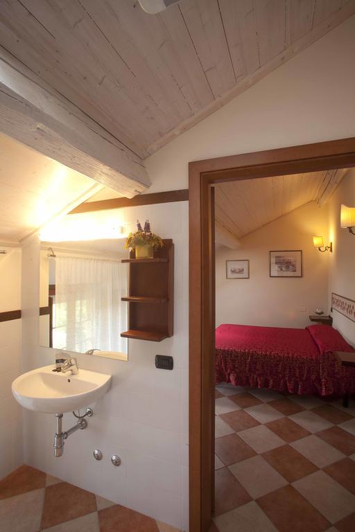 Agriturismo Il Bove Реджонель-Эмилия Номер фото