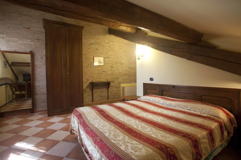 Agriturismo Il Bove Реджонель-Эмилия Номер фото